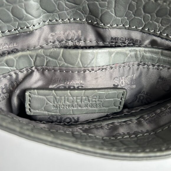 Michael Kors Crossbody Bag in Light Gray - Picture 5 of 13